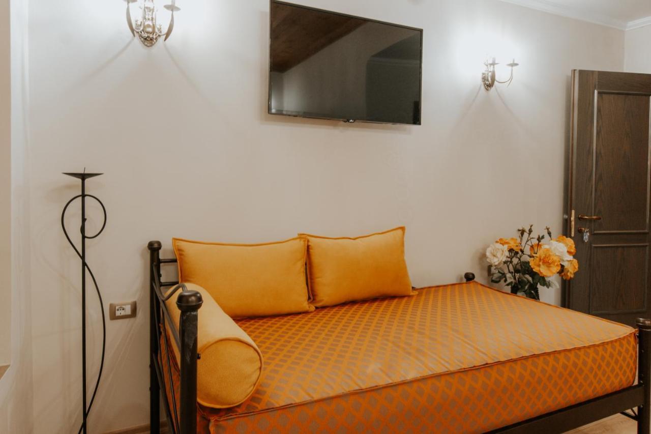 Hotel Ss Kekezi Αργυρόκαστρο Εξωτερικό φωτογραφία
