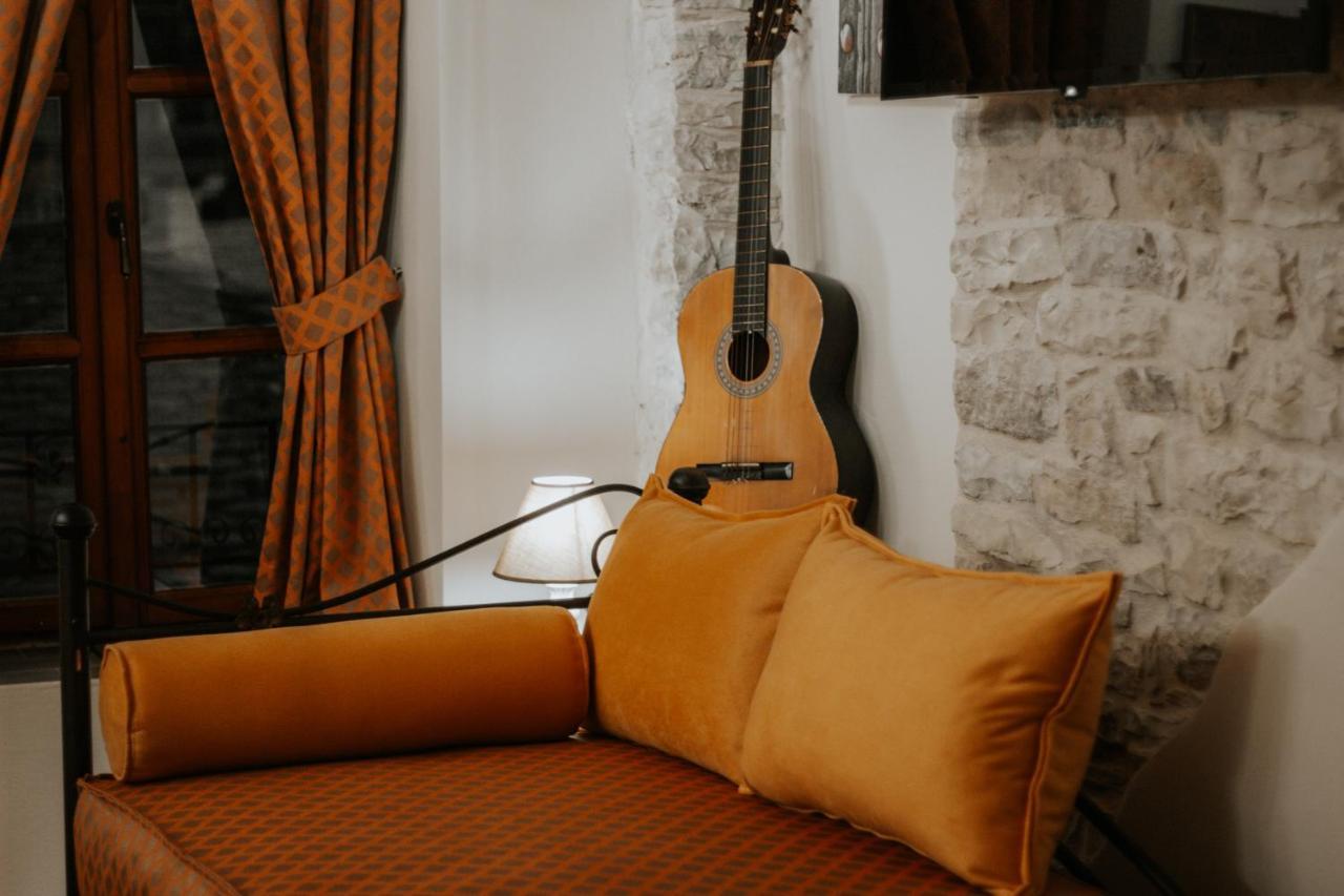 Hotel Ss Kekezi Αργυρόκαστρο Εξωτερικό φωτογραφία